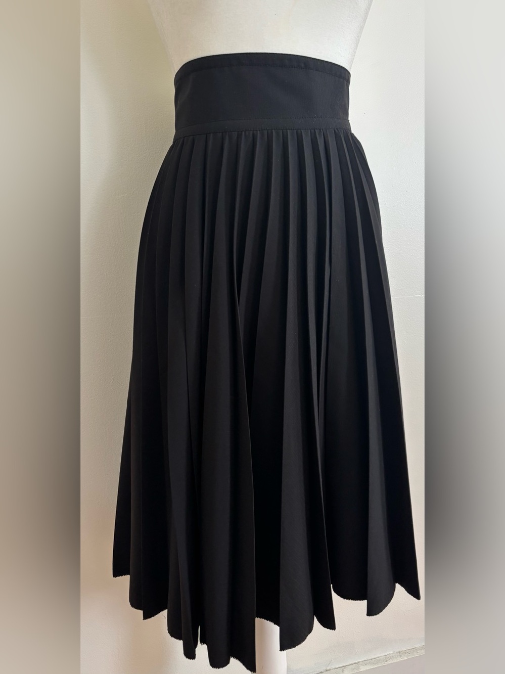 Byron Lars High Waisted Pleated Midi Skirt Size 8 Black